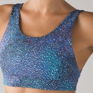 lululemon athletica Cadence Crusher Sports Bra size 8